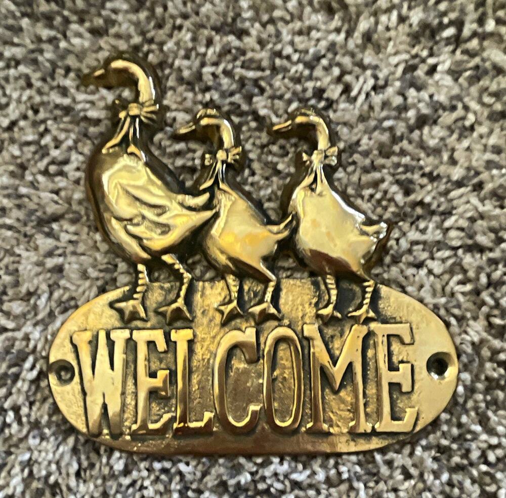 Vintage Brass Ducks with Bows Welcome Sign Wall Plaque 5 in Cottagecore Geese